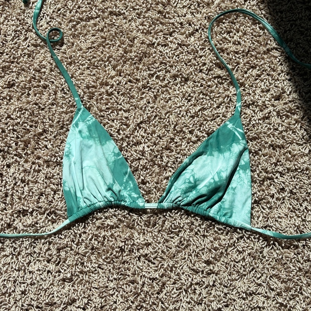 Frankie’s Bikinis Green Tie Dye bikini top size L